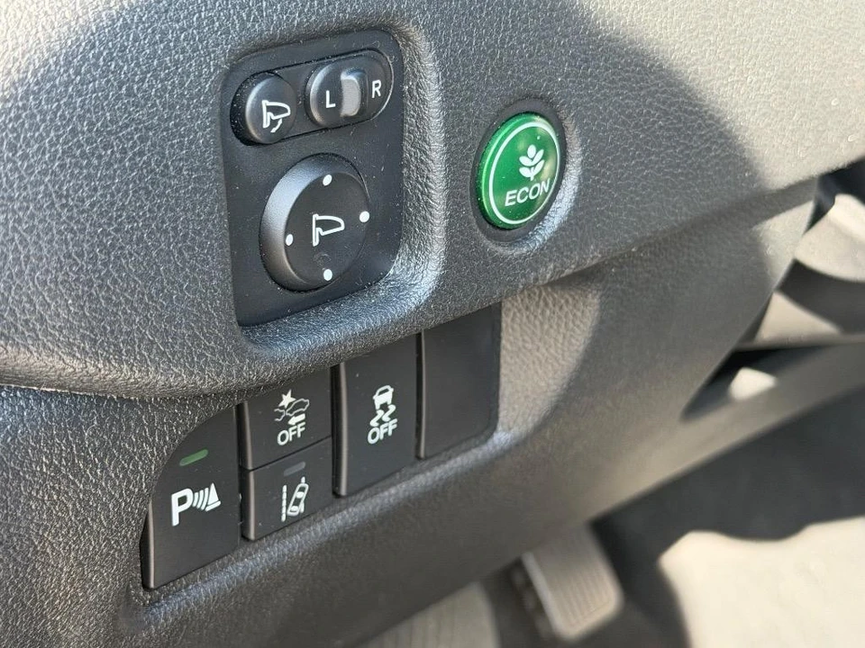 2021 Honda Pilot 3rd Gen - Image 13 of 21