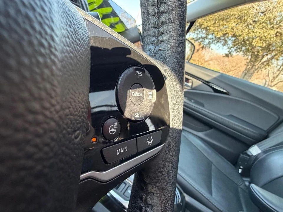 2021 Honda Pilot 3rd Gen - Image 18 of 21