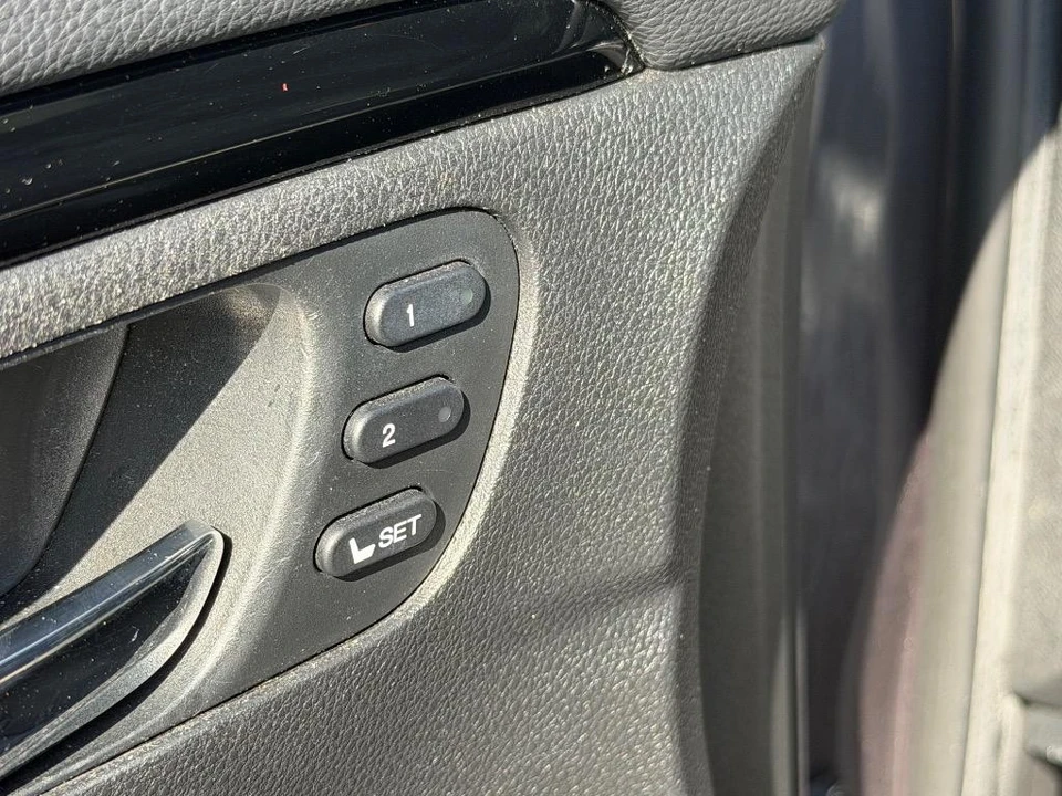 2021 Honda Pilot 3rd Gen - Image 8 of 21