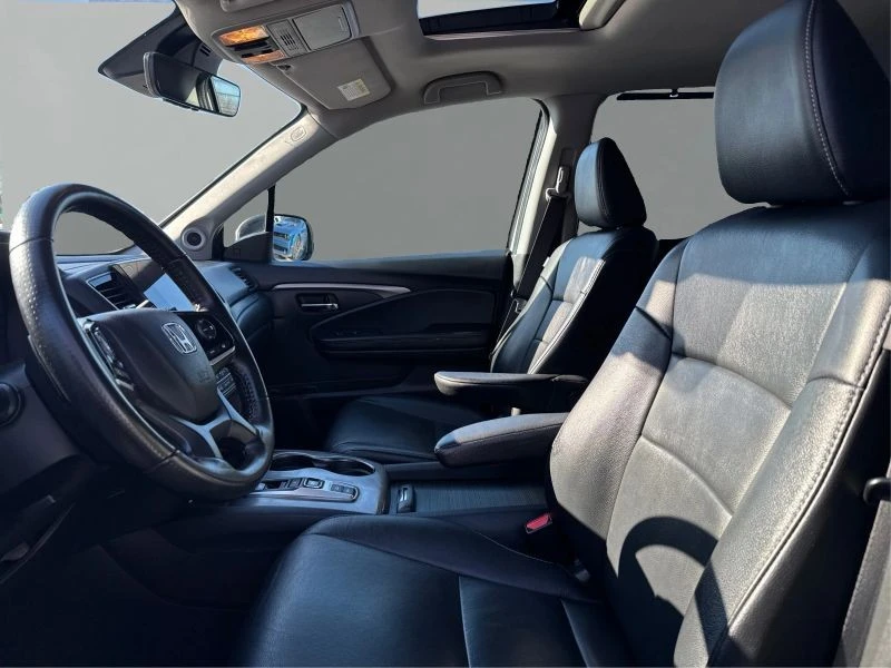 2021 Honda Pilot 3rd Gen - Image 9 of 12