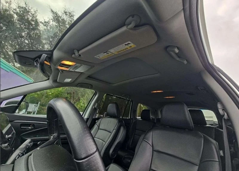 2021 Honda Pilot 3rd Gen - Image 3 of 8