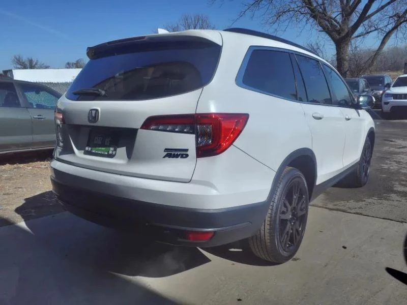 2021 Honda Pilot 3rd Gen - Image 4 of 12