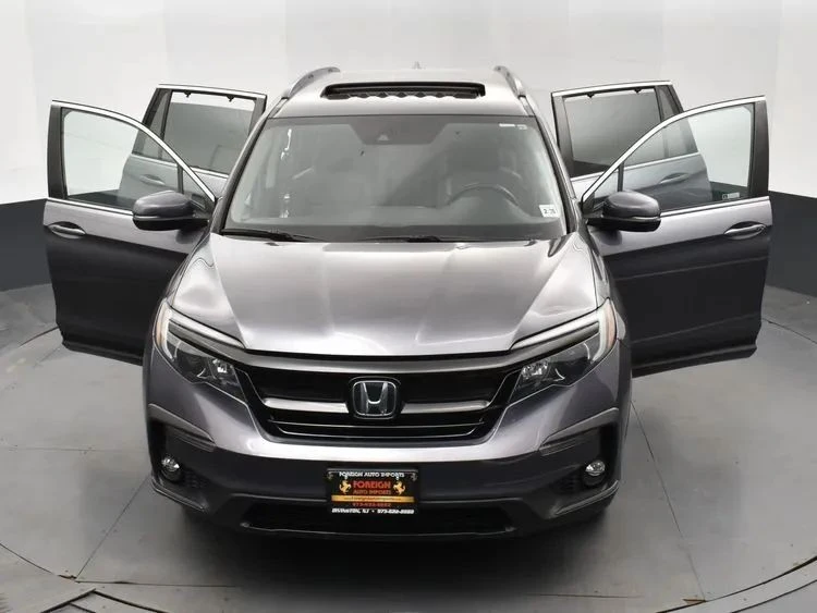 2021 Honda Pilot 3rd Gen - Image 10 of 12
