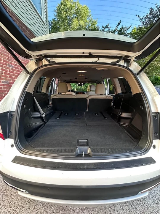 2021 Honda Pilot 3rd Gen - Image 16 of 20