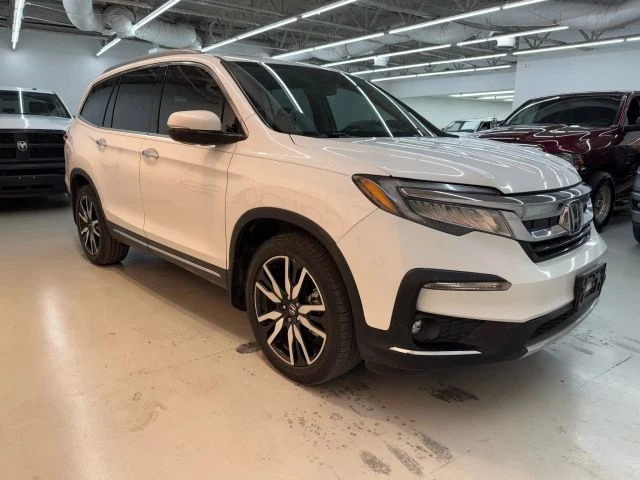 2021 Honda Pilot 3rd Gen - Image 15 of 21