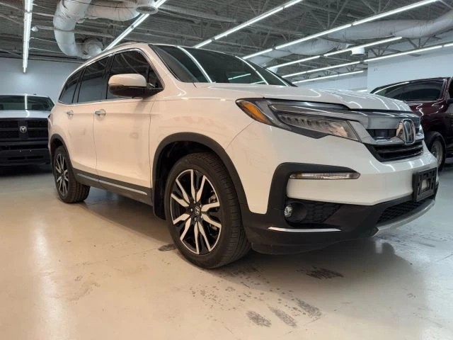 2021 Honda Pilot 3rd Gen - Image 16 of 21