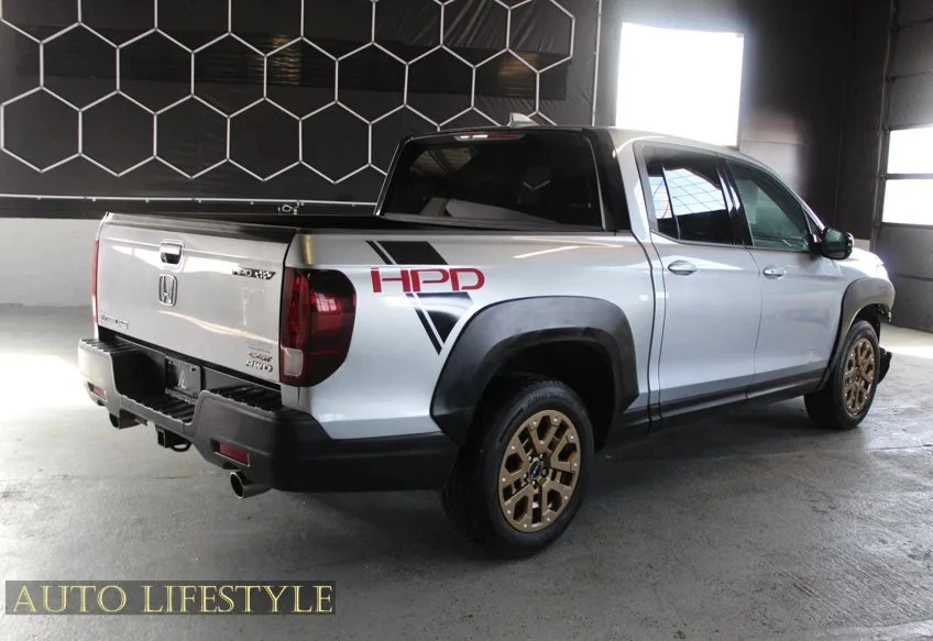 2021 Honda Ridgeline 2nd Gen - Image 7 of 21