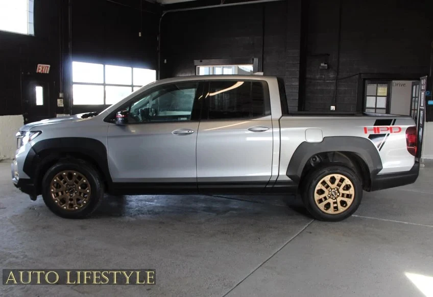 2021 Honda Ridgeline 2nd Gen - Image 9 of 21