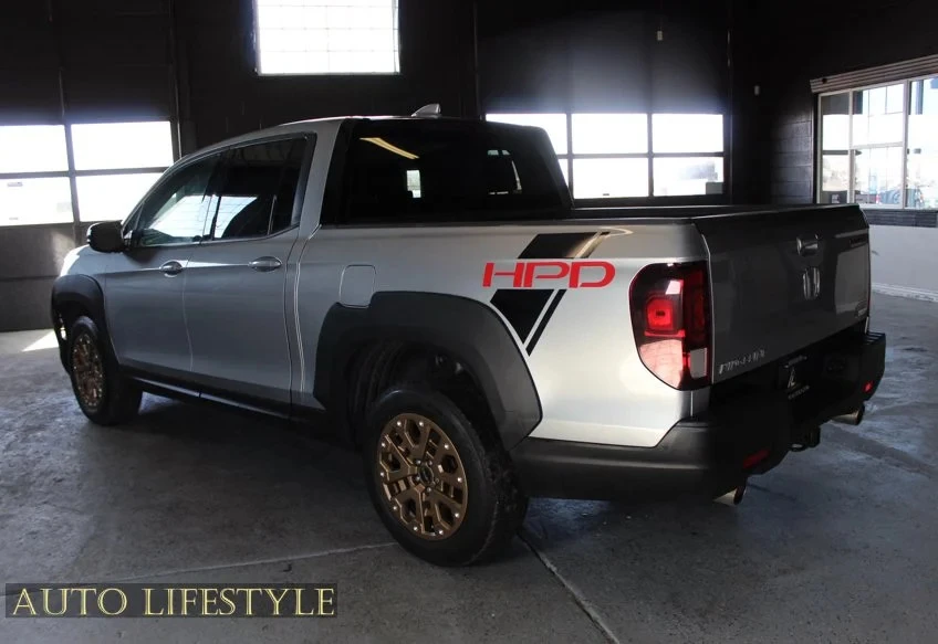 2021 Honda Ridgeline 2nd Gen - Image 8 of 21