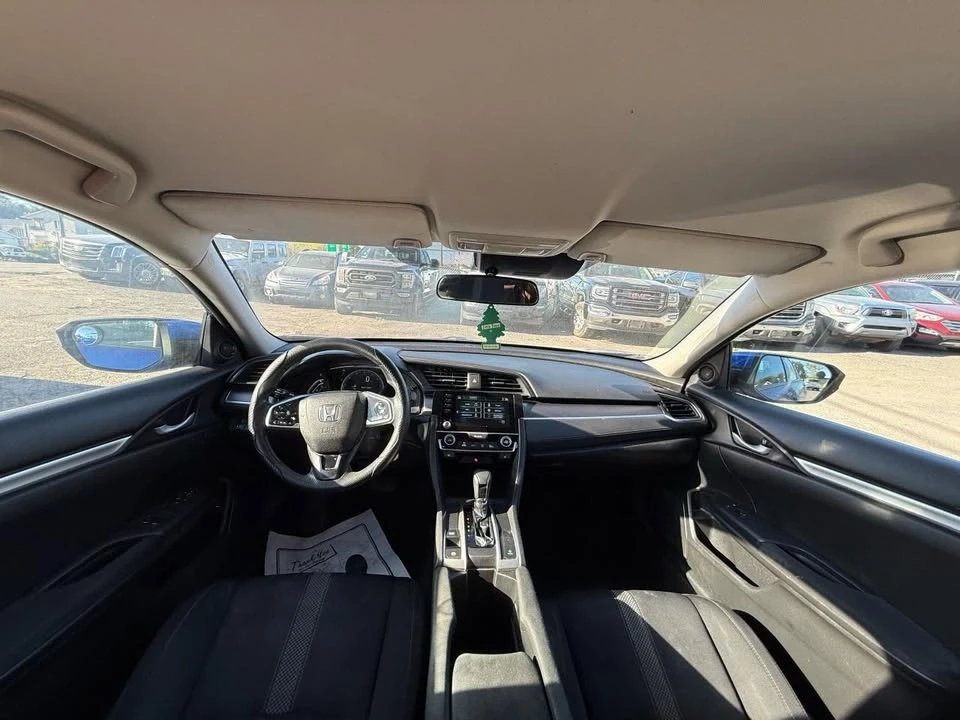 2021 Honda Civic 10th Gen - Image 12 of 18