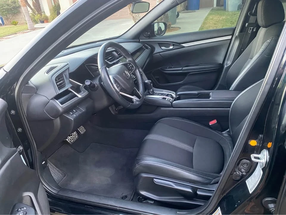 2021 Honda Civic 10th Gen - Image 8 of 13