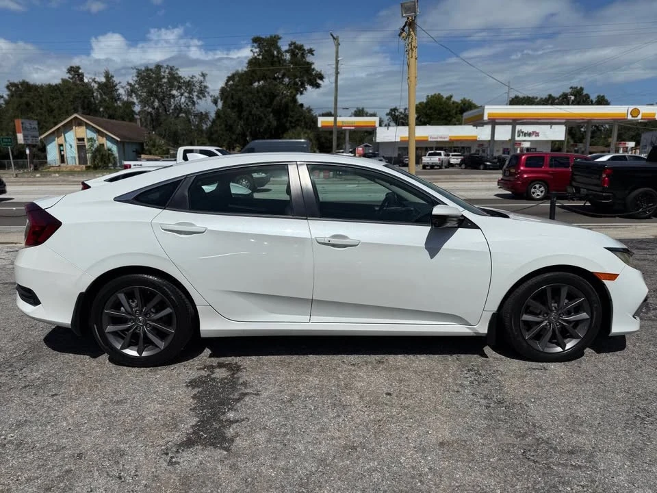 2021 Honda Civic 10th Gen - Image 8 of 20