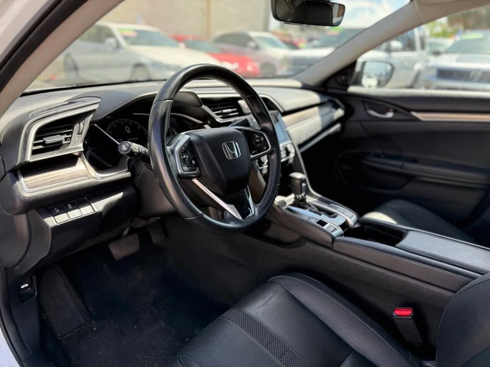 2021 Honda Civic 10th Gen - Image 13 of 20