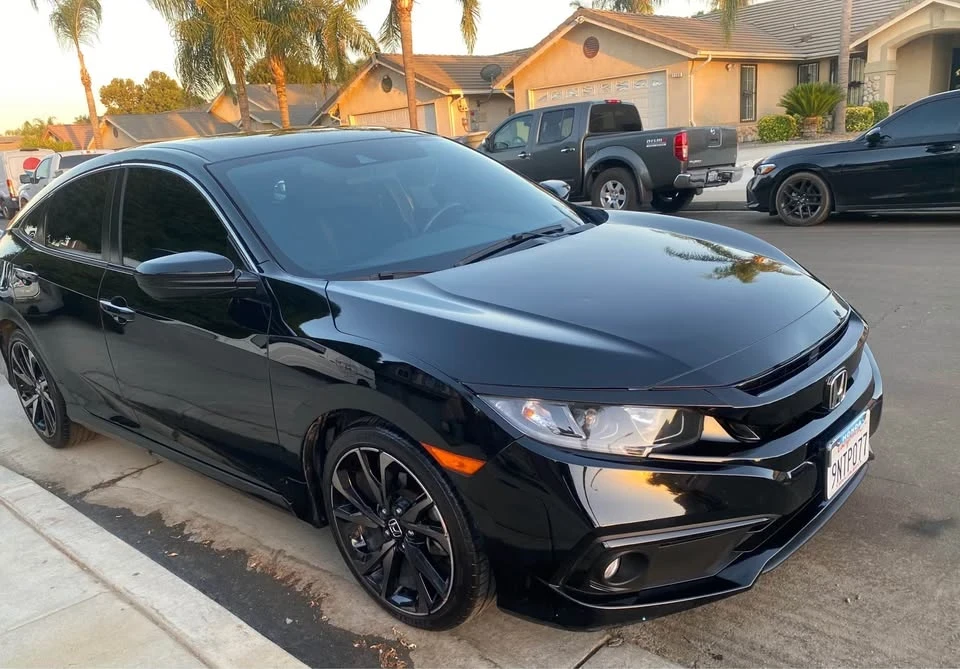 2021 Honda Civic 10th Gen - Image 2 of 13