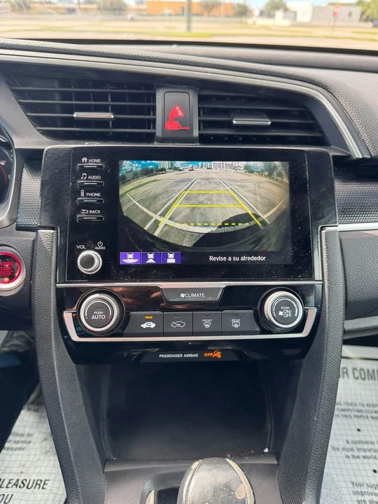 2021 Honda Civic 10th Gen - Image 8 of 12