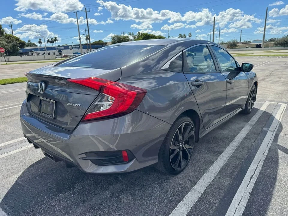 2021 Honda Civic 10th Gen - Image 5 of 12
