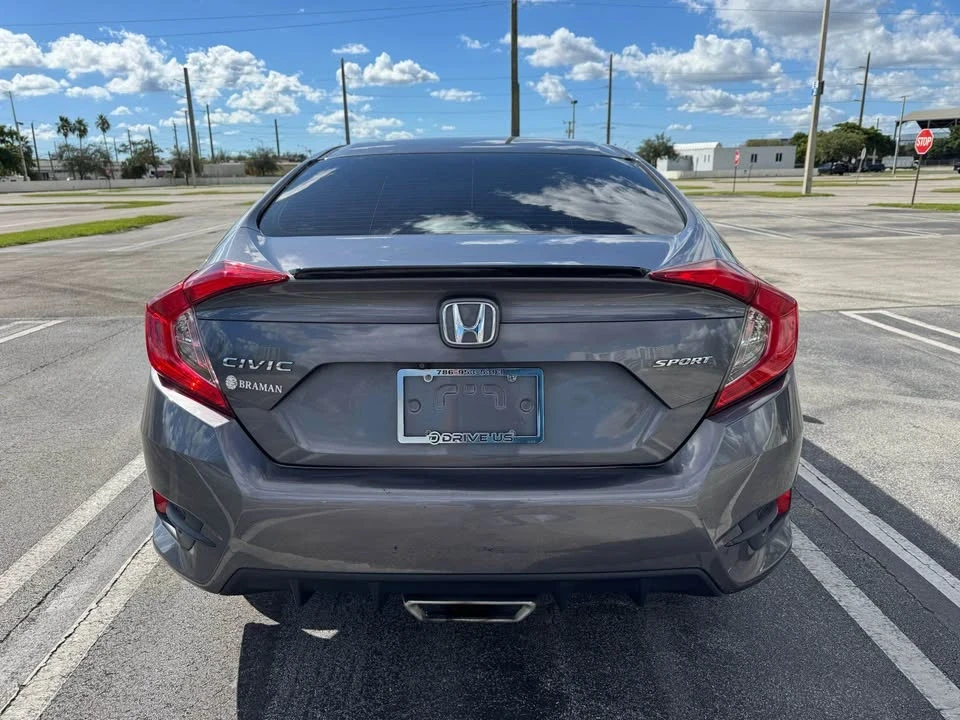 2021 Honda Civic 10th Gen - Image 4 of 12