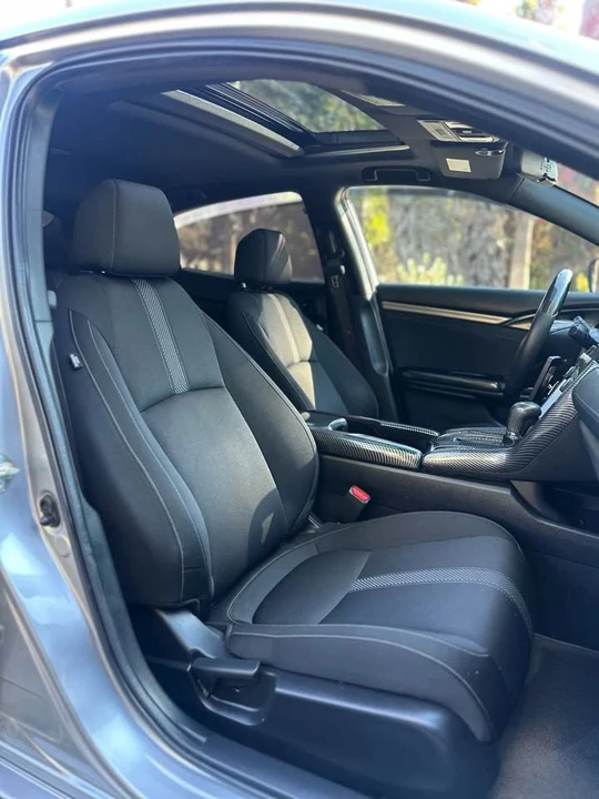 2021 Honda Civic 10th Gen - Image 11 of 19