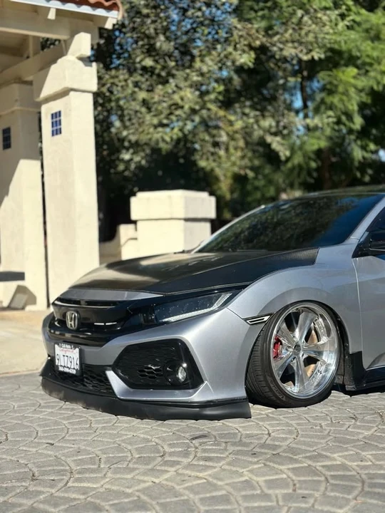 2021 Honda Civic 10th Gen - Image 6 of 19