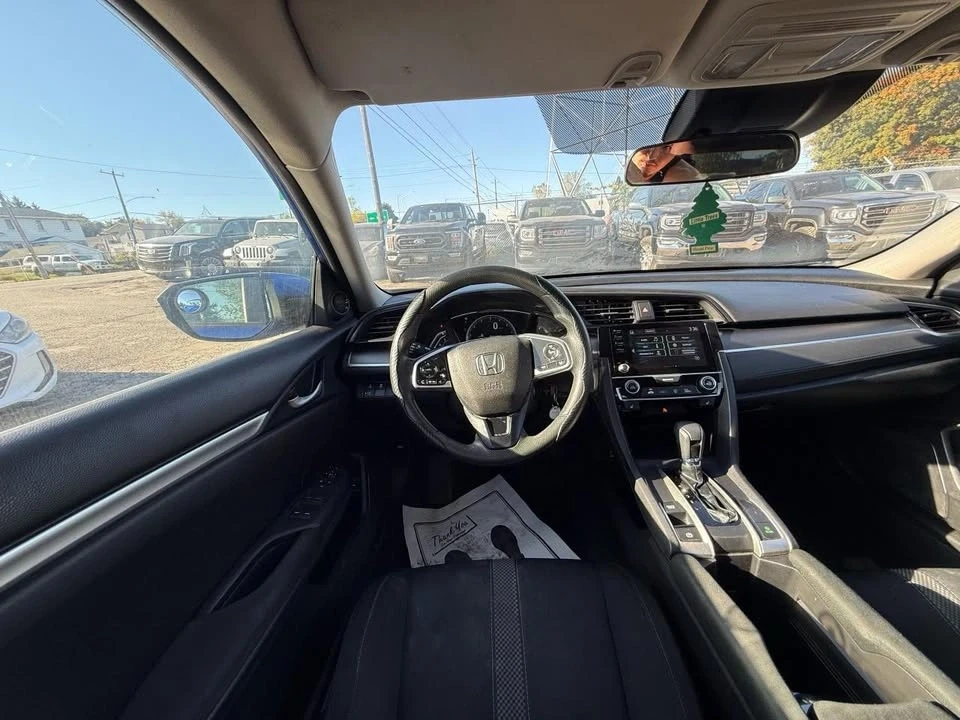 2021 Honda Civic 10th Gen - Image 13 of 18