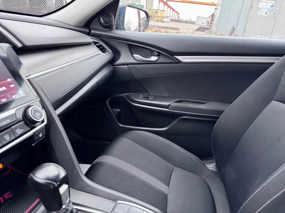 2021 Honda Civic 10th Gen - Image 4 of 9
