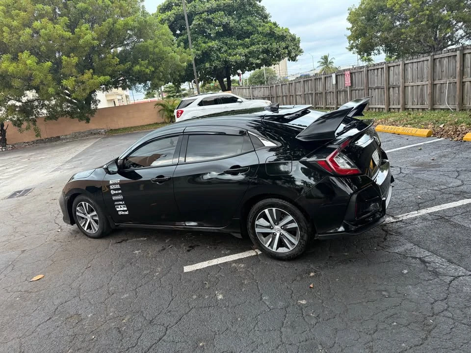 2021 Honda Civic 10th Gen - Image 3 of 16