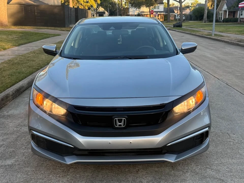 2021 Honda Civic 10th Gen - Image 2 of 5
