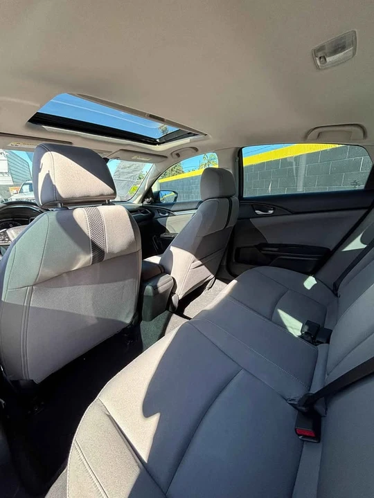 2021 Honda Civic 10th Gen - Image 4 of 5
