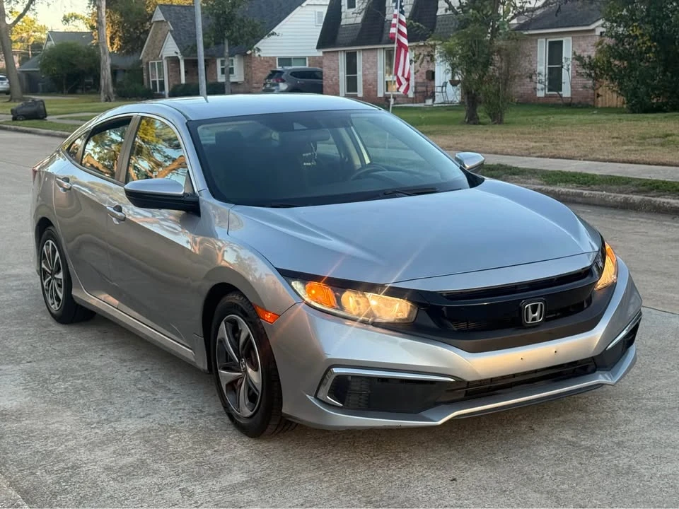 2021 Honda Civic 10th Gen - Image 3 of 5