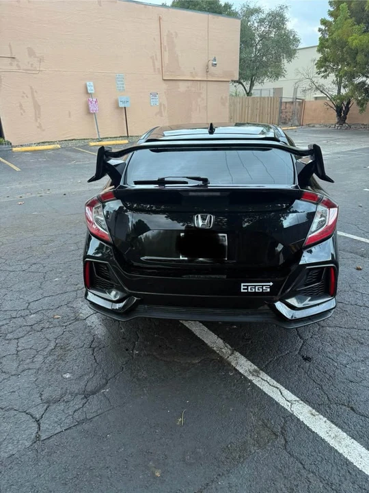 2021 Honda Civic 10th Gen - Image 5 of 16