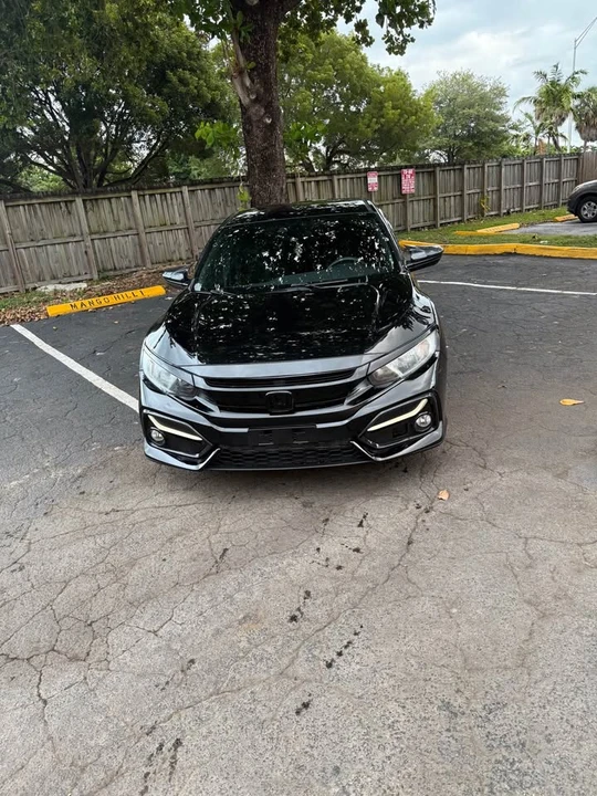 2021 Honda Civic 10th Gen - Image 9 of 16