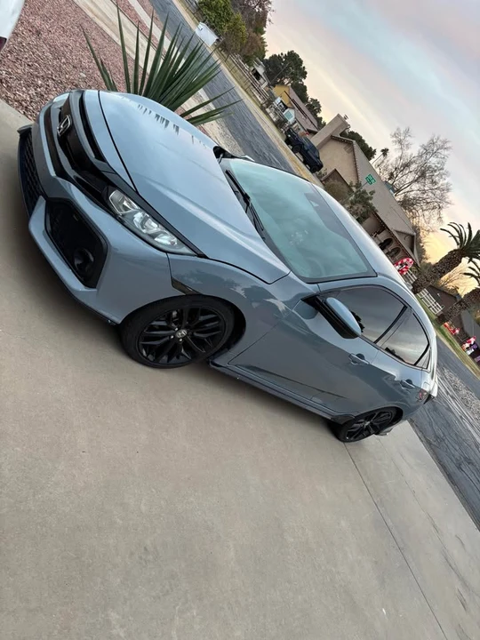 2021 Honda Civic 10th Gen - Image 2 of 7