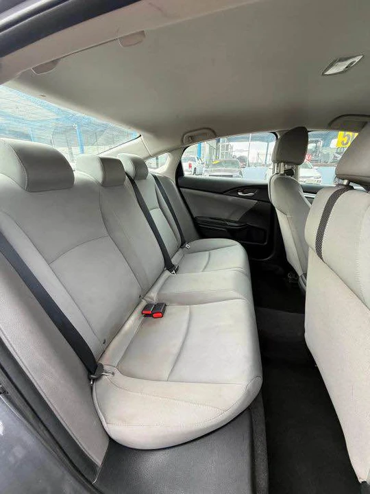 2021 Honda Civic 10th Gen - Image 11 of 13