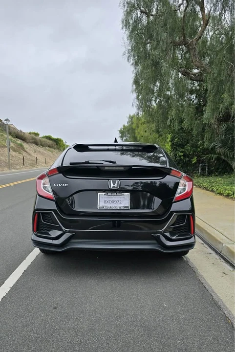 2021 Honda Civic 10th Gen - Image 11 of 13