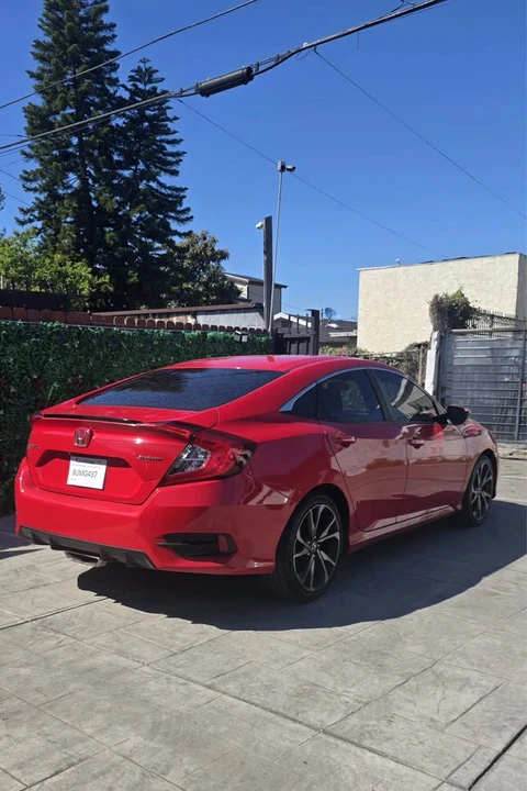 2021 Honda Civic 10th Gen - Image 9 of 12