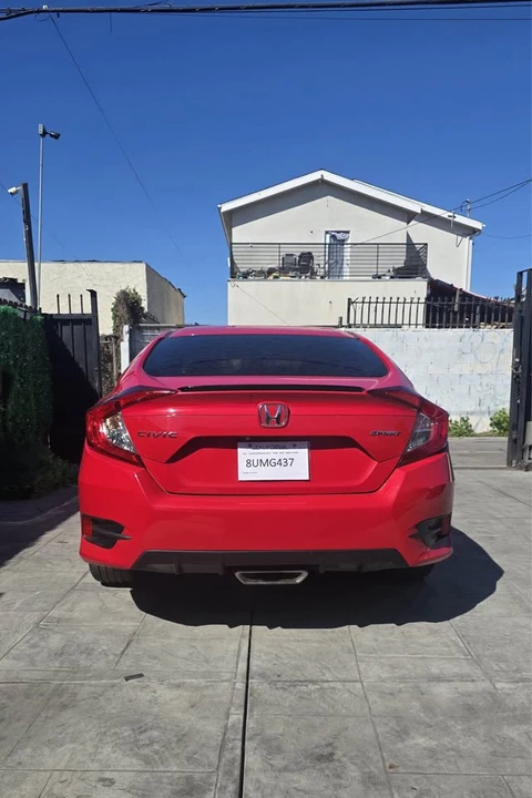 2021 Honda Civic 10th Gen - Image 10 of 12