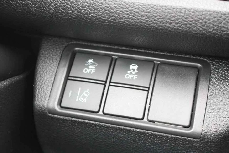 2021 Honda Civic 10th Gen - Image 13 of 20