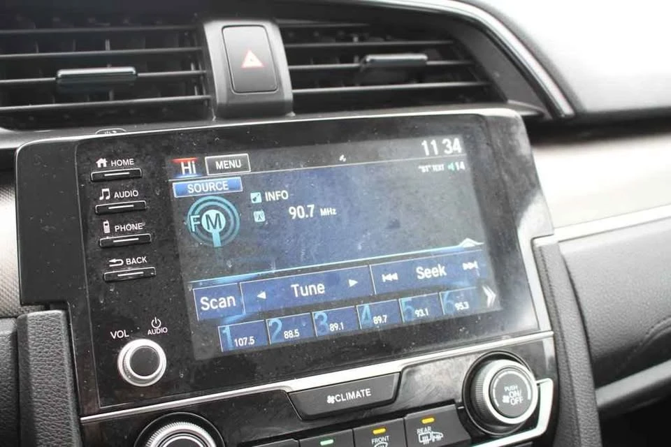 2021 Honda Civic 10th Gen - Image 17 of 20