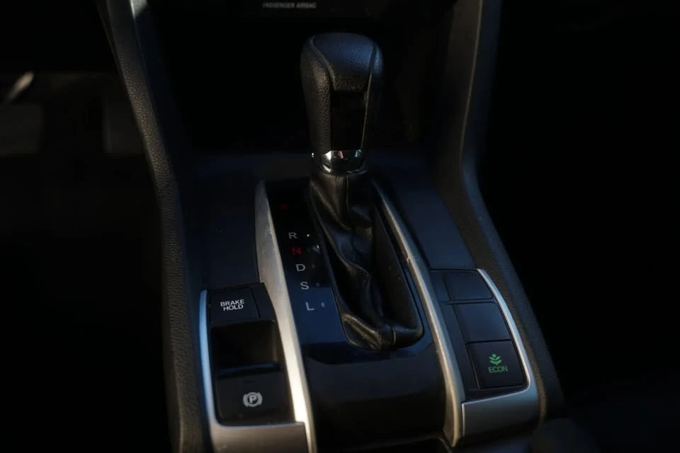 2021 Honda Civic 10th Gen - Image 15 of 19