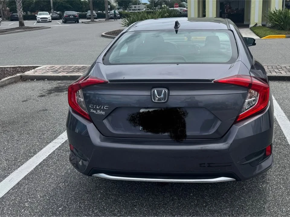 2021 Honda Civic 10th Gen - Image 2 of 7