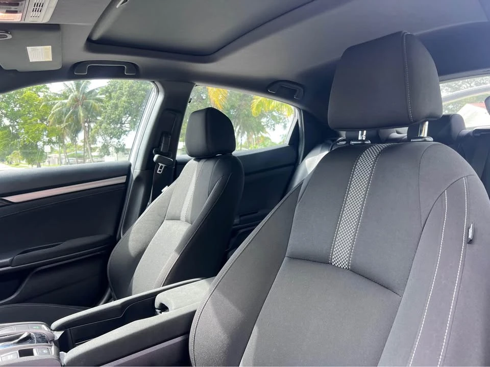 2021 Honda Civic 10th Gen - Image 9 of 13