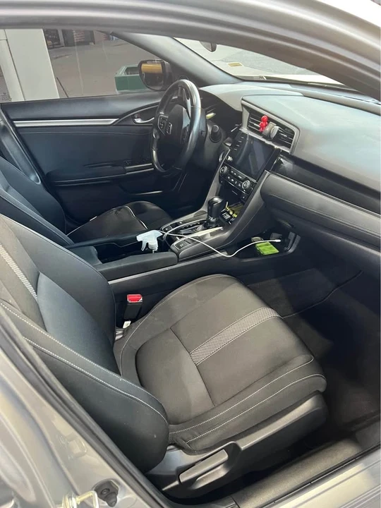 2021 Honda Civic 10th Gen - Image 6 of 8