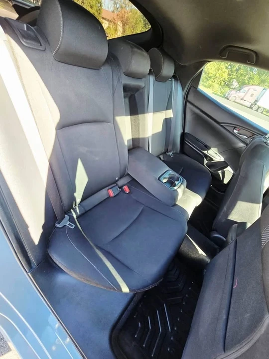 2021 Honda Civic 10th Gen - Image 5 of 9