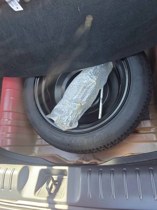 2021 Honda Civic 10th Gen - Image 7 of 8