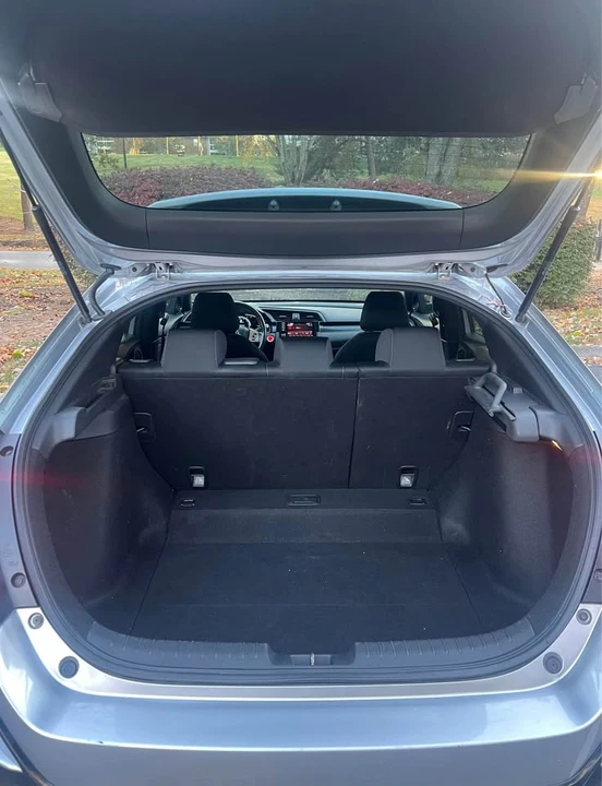 2021 Honda Civic 10th Gen - Image 9 of 10
