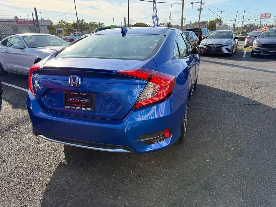2021 Honda Civic 10th Gen - Image 6 of 13