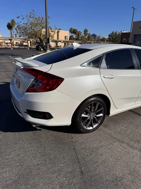 2021 Honda Civic 10th Gen - Image 12 of 12