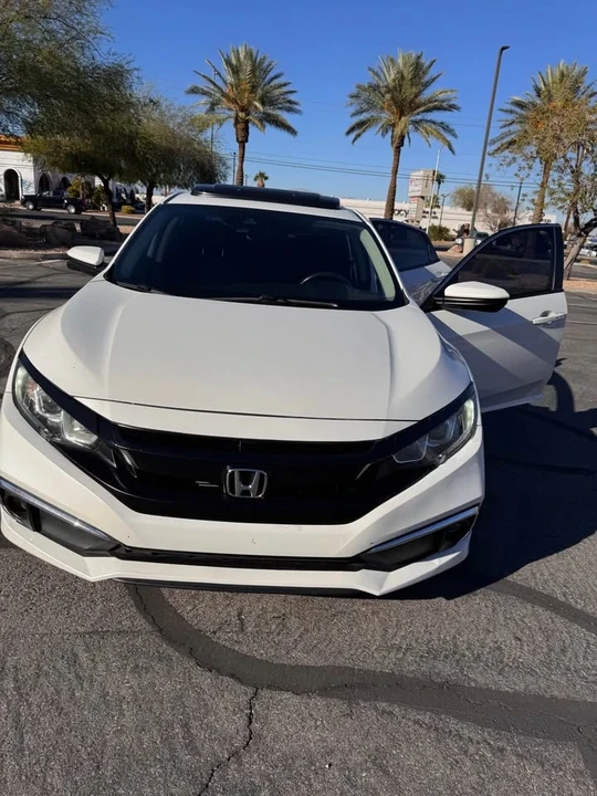 2021 Honda Civic 10th Gen - Image 7 of 12