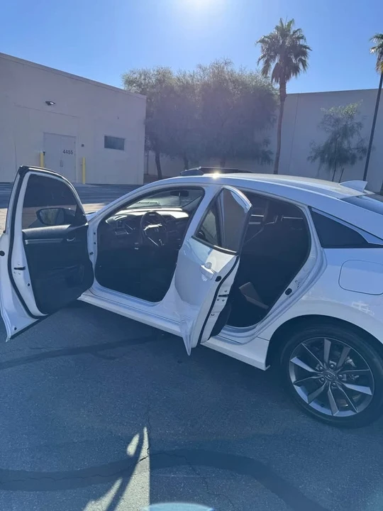 2021 Honda Civic 10th Gen - Image 10 of 12