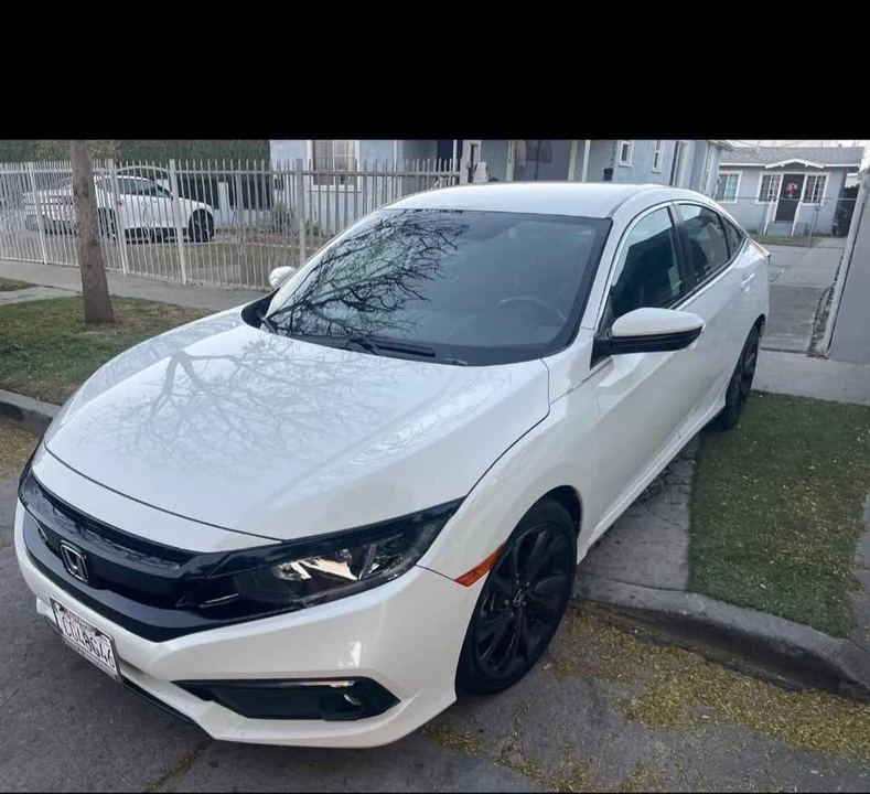 2021 Honda Civic 10th Gen - Image 4 of 6